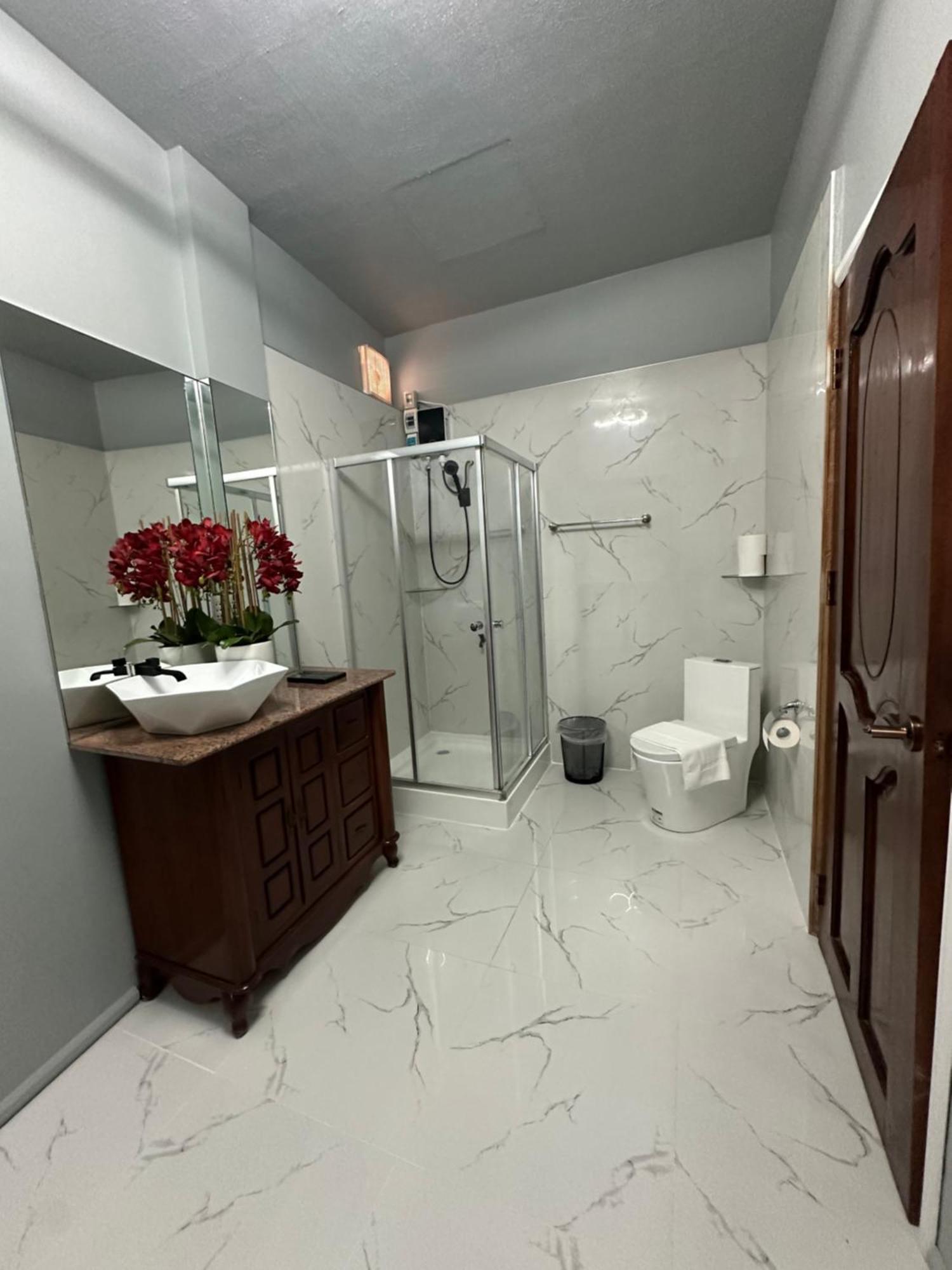 Lawson'S Beach Resort San Juan  Bagian luar foto