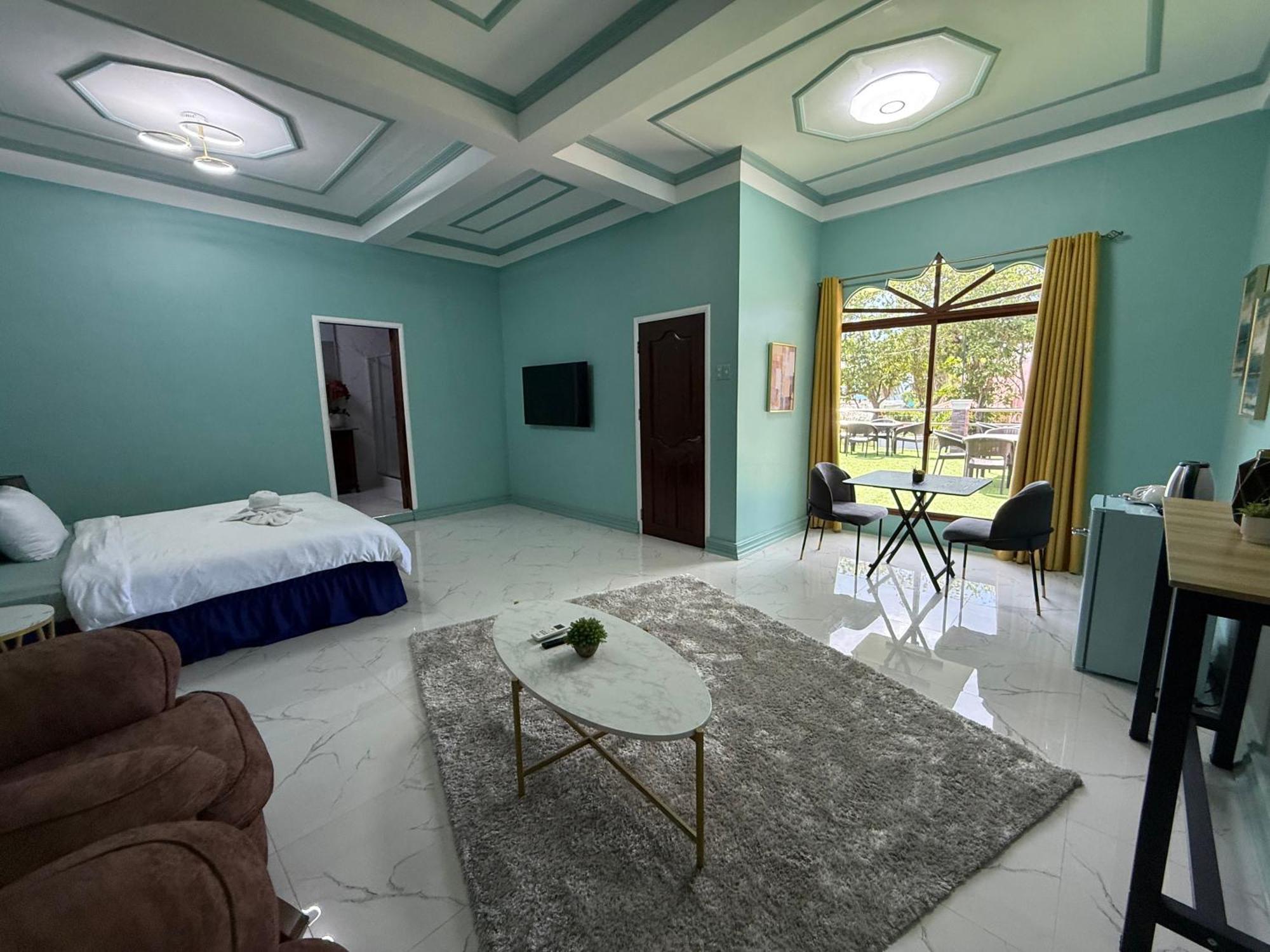Lawson'S Beach Resort San Juan  Bagian luar foto